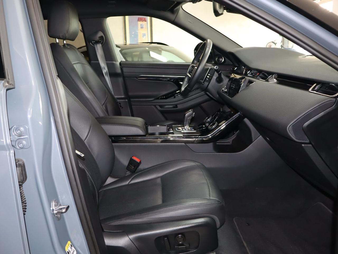 Land Rover Range Rover Evoque R-Dynamic SE #12166