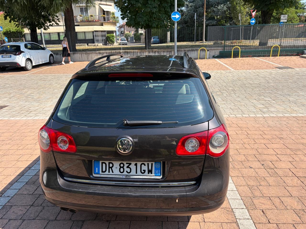 Volkswagen Passat 2.0 TDI DPF Var. Highline