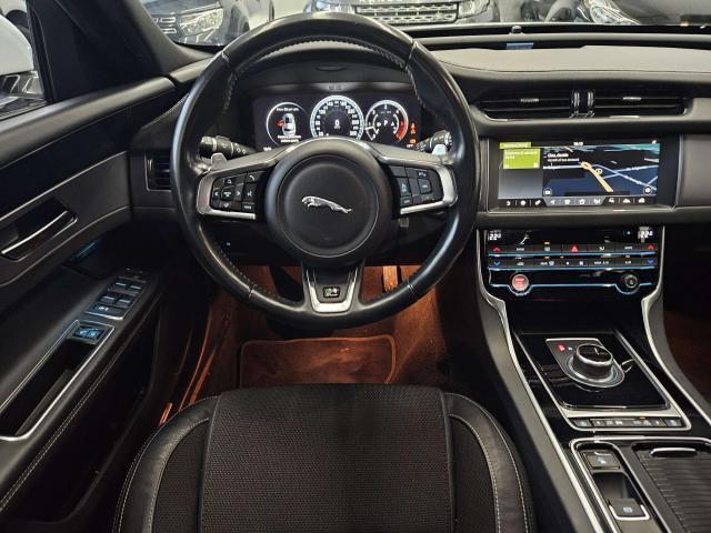 Jaguar XF XF II Sportbrake Sportbrake 2.0d i4 Portfolio