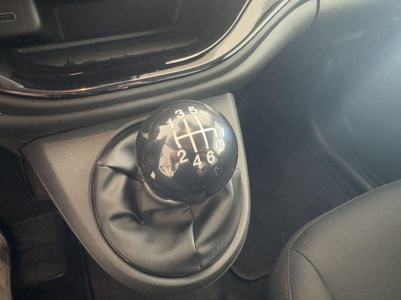 FIAT 500 Hybrid 1.0 70cv ICON