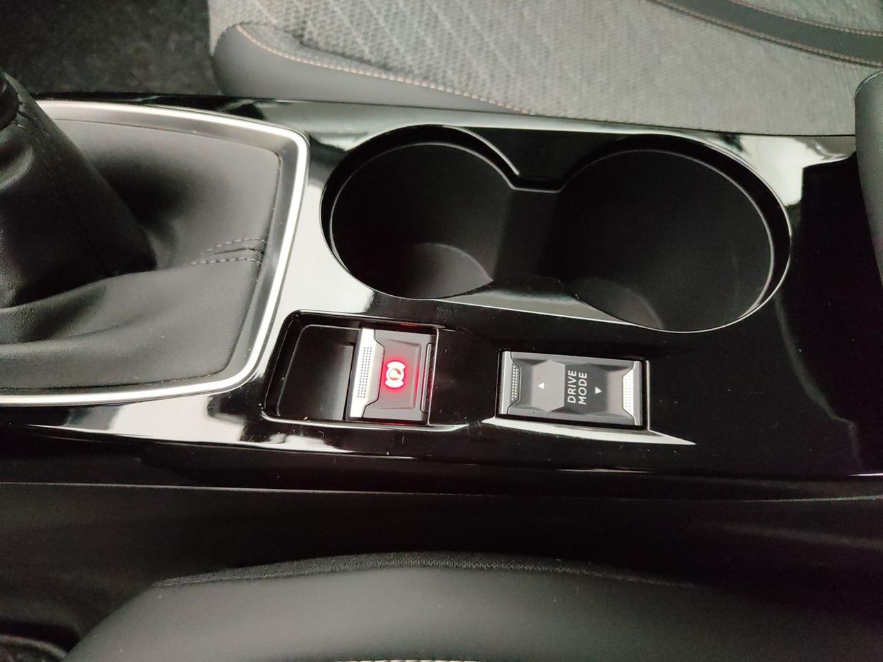 PEUGEOT 208 II 2023 1.2 PURETECH 100CV ALLURE