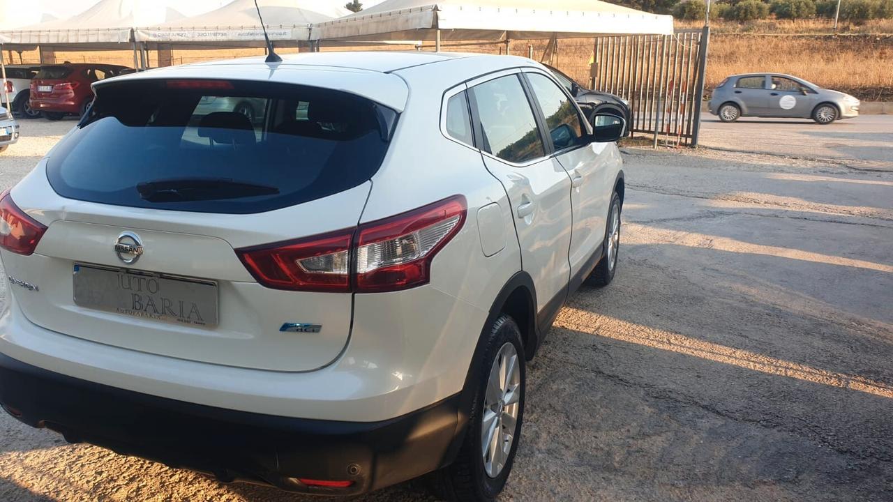 Nissan Qashqai 1.5 dCi DPF Acenta