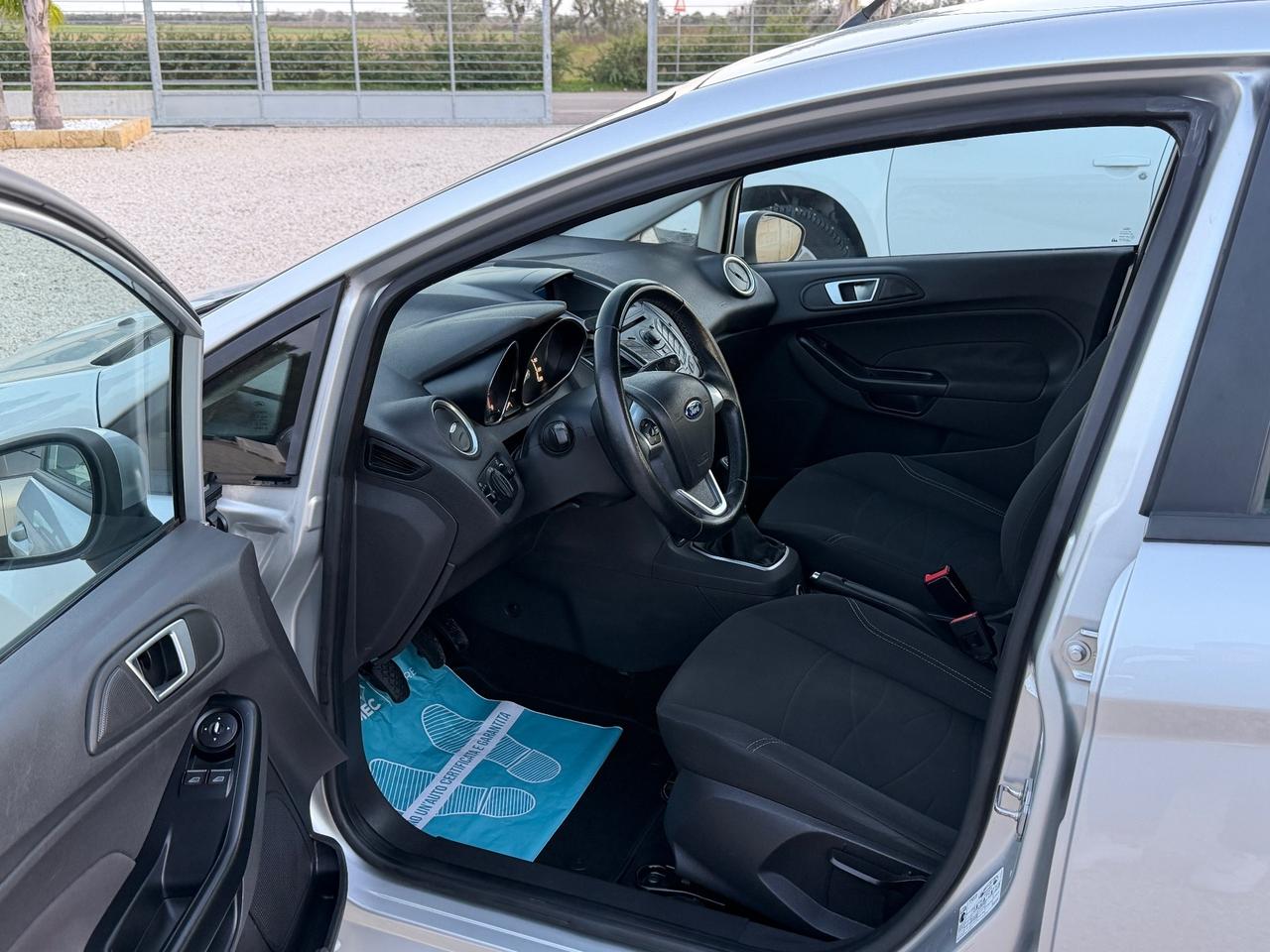 Ford Fiesta 1.4 5 porte Bz.- GPL