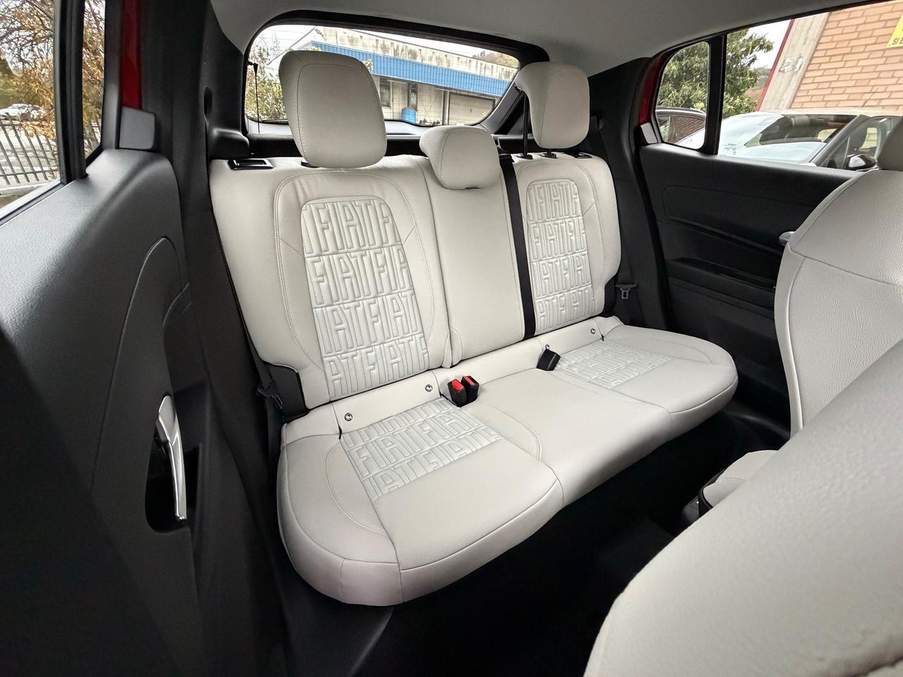 Fiat 600 Hybrid 100 CV DCT MHEV La Prima