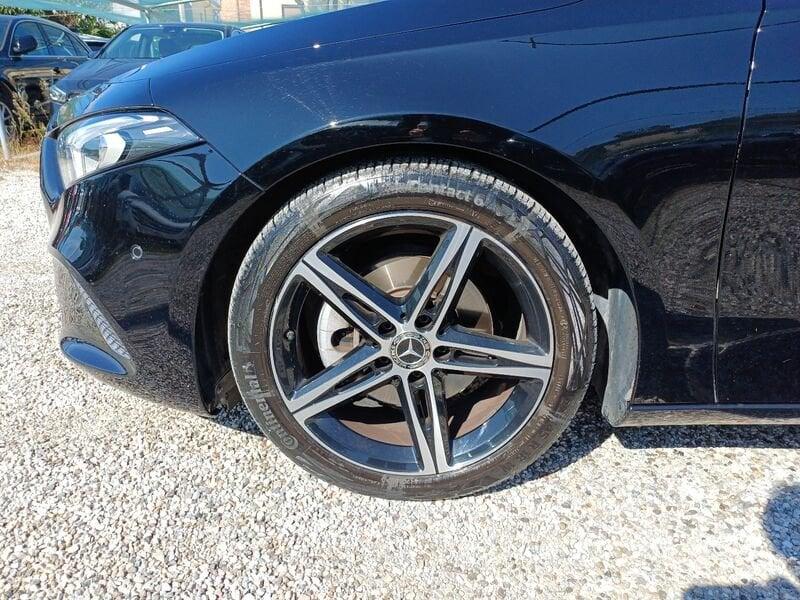 Mercedes-Benz Classe A A 180 d Automatic Sport NIGHT-EDITION