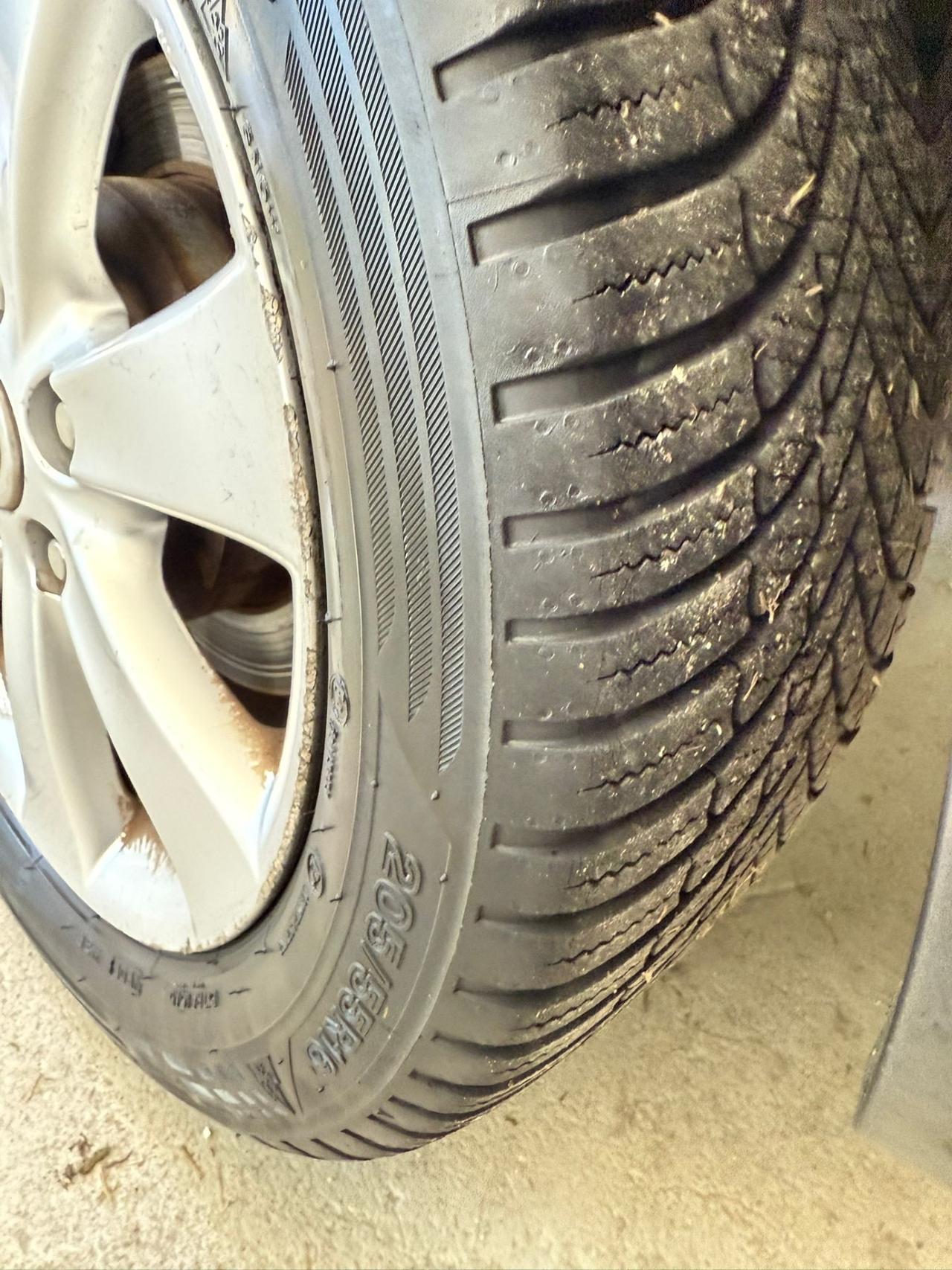 Toyota Corolla Verso 2.2 16V D-4D DPF Sol