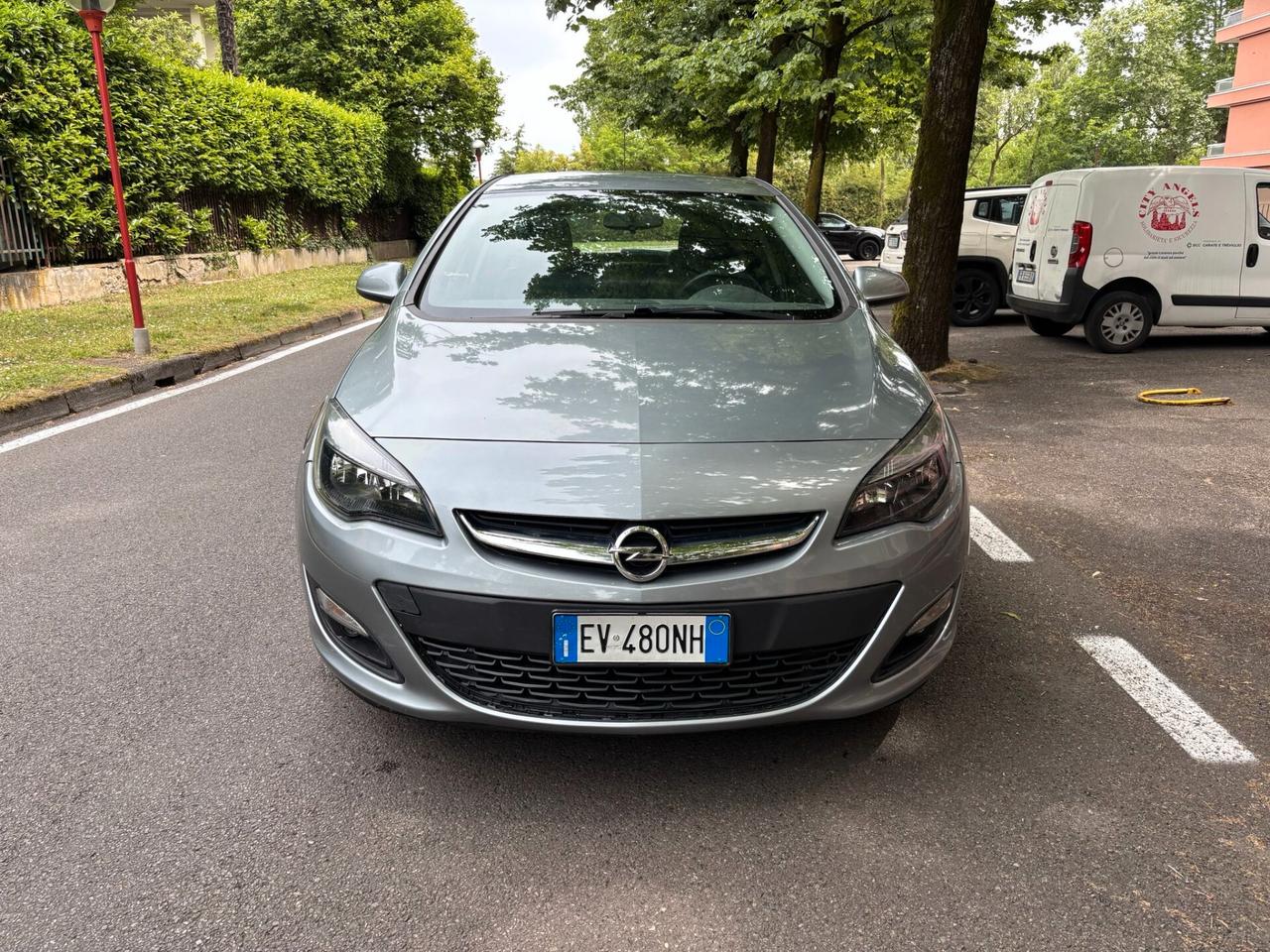 Opel Astra 1.7 CDTI 110CV 5 porte Cosmo disel