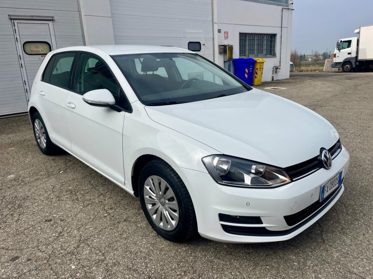 VW Golf 1.6tdi 90cv 2015 59.000km pari al nuovo