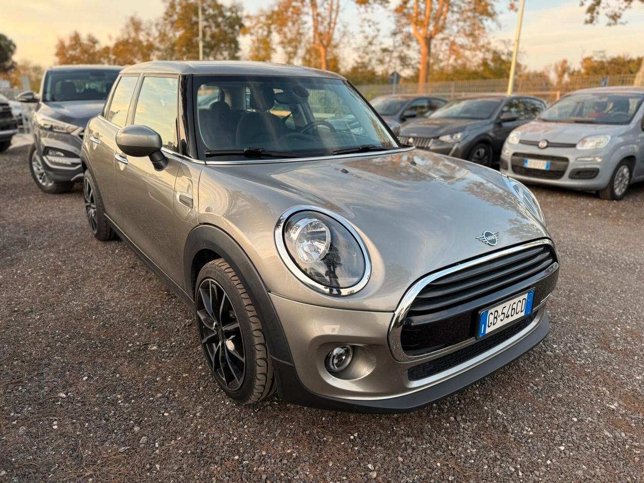 Mini Cooper 1.5 Business GPL*