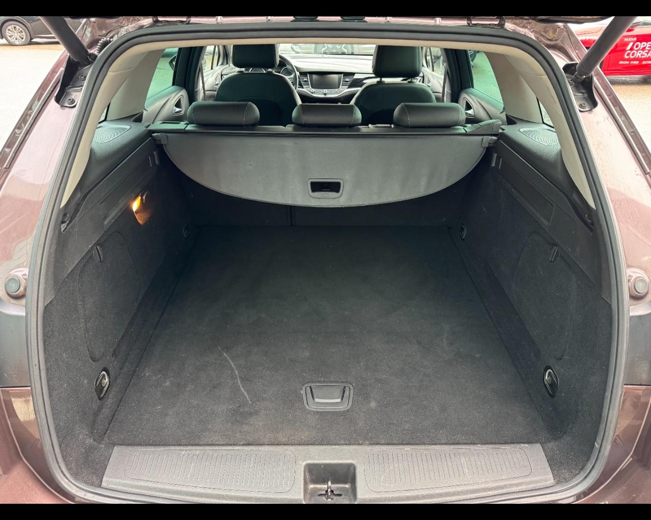 OPEL Astra 5ª serie - Astra 1.6 CDTi 136CV aut. Sports Tourer Inn