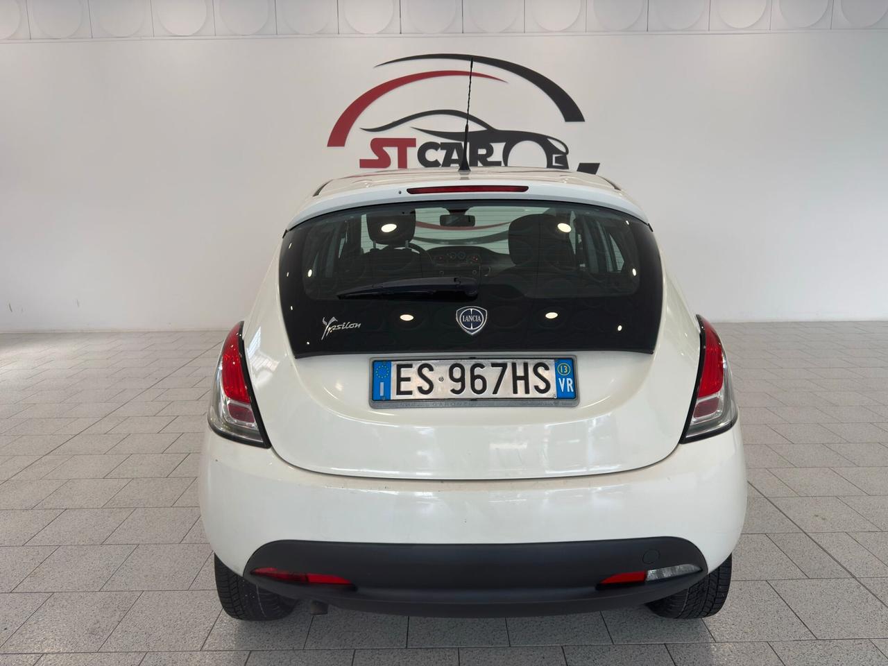 Lancia Ypsilon 0.9 TwinAir 85 CV 5 porte Metano Ecochic Gold