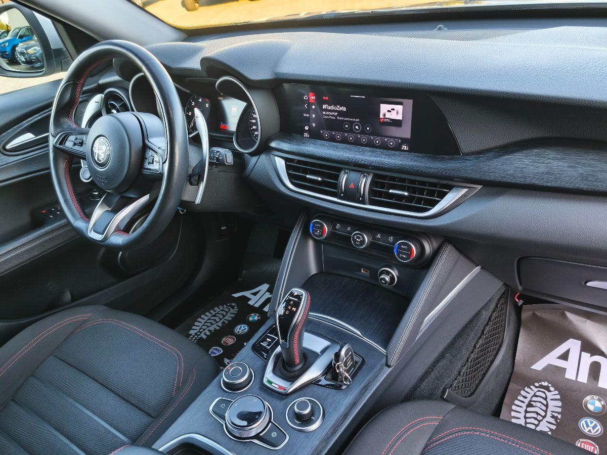 ALFA ROMEO Stelvio 2.2 T.diesel 160 CV AT8 RWD EDIZIONE ROSSO