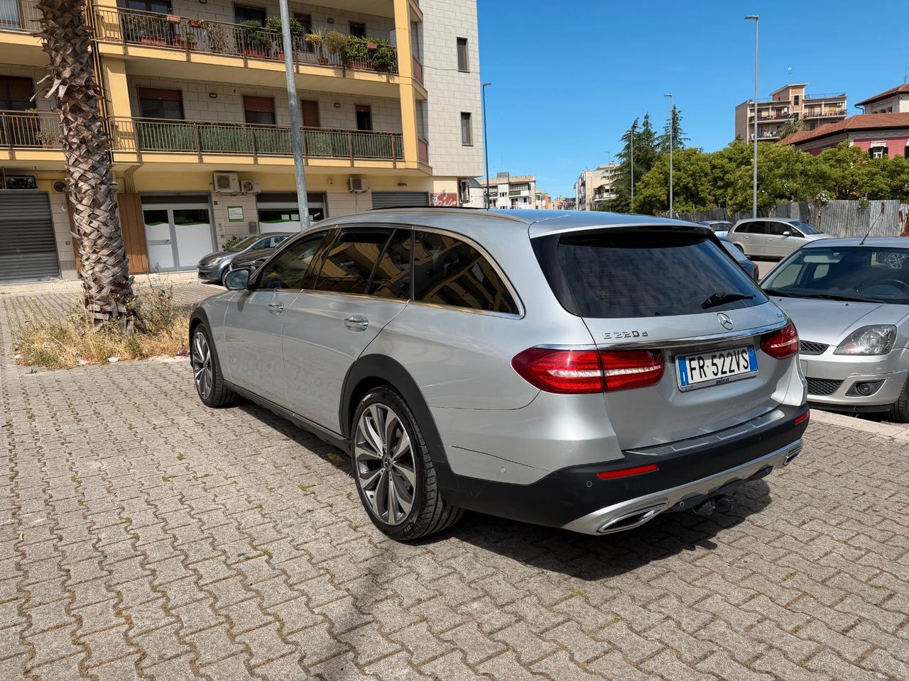 Mercedes-benz E 220 4Matic Auto Premium Plus All-Terrain