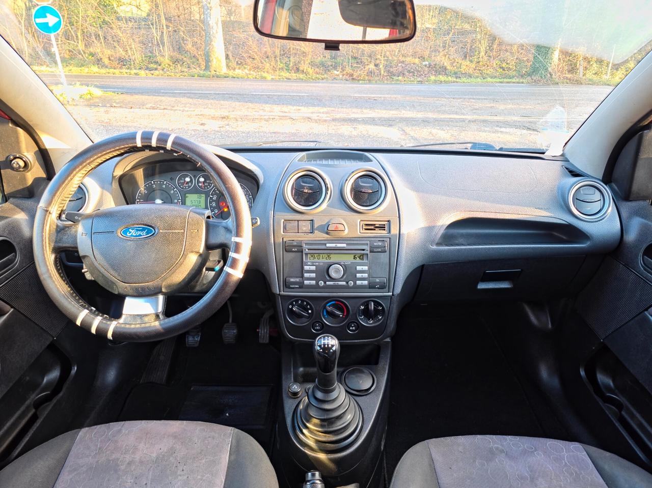 Ford Fiesta 1.4 16V 5p. Ghia CV-75 2007-E4 GPL Benzina NEO