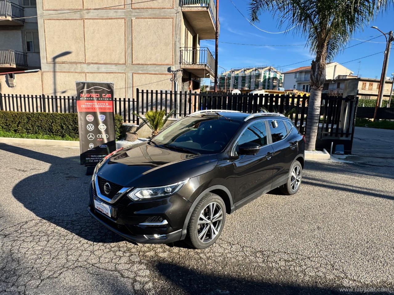 NISSAN Qashqai 1.6 dCi 4WD N-Connecta