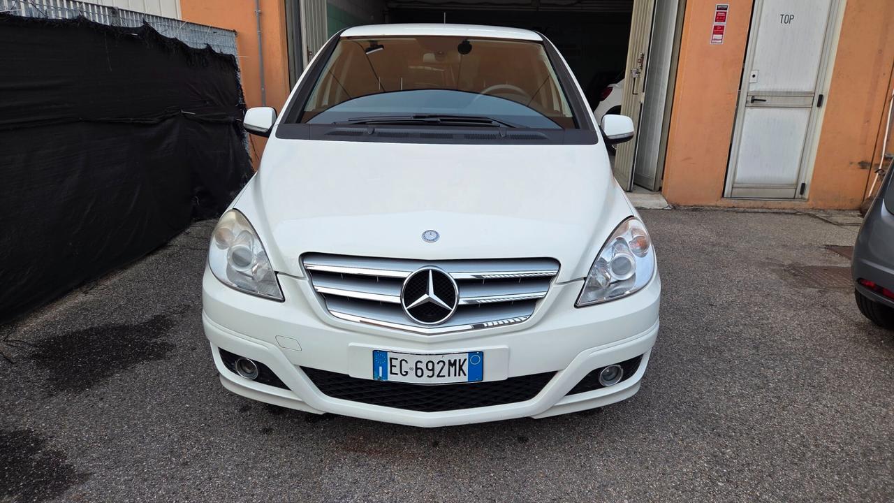 Mercedes-benz B 180 NGT BlueEFFICIENCY Executive unico proprietario