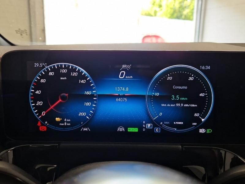 MERCEDES-BENZ EQA 250 PREMIUM PLUS SUV