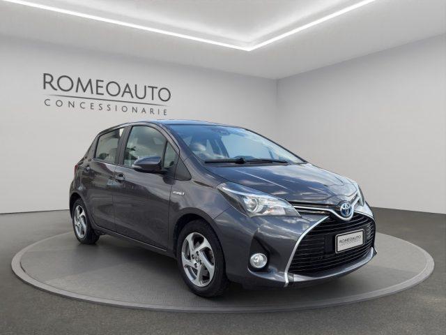 TOYOTA Yaris 1.5 hybrid business
