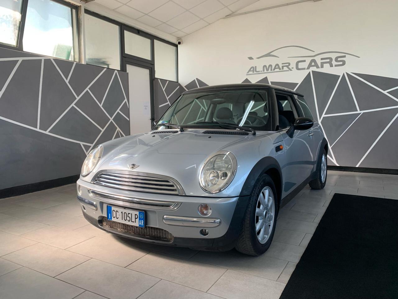 Mini Cooper 1.6 16V R50 NEOPATENTATI