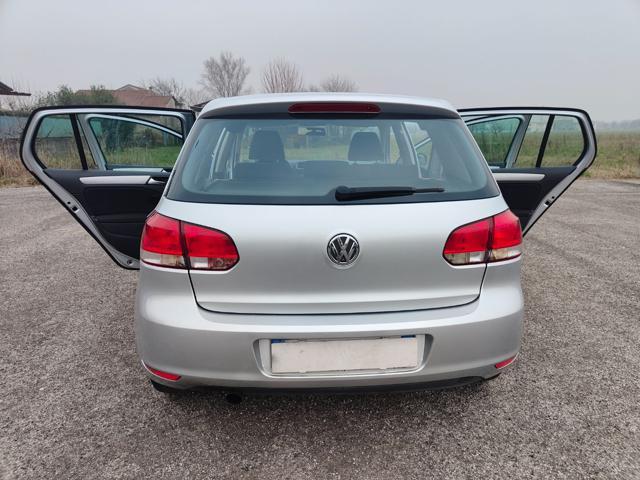 VOLKSWAGEN Golf 1.6 TDi 5 Porte ( DISTRIBUZIONE OK ) GARANZIA