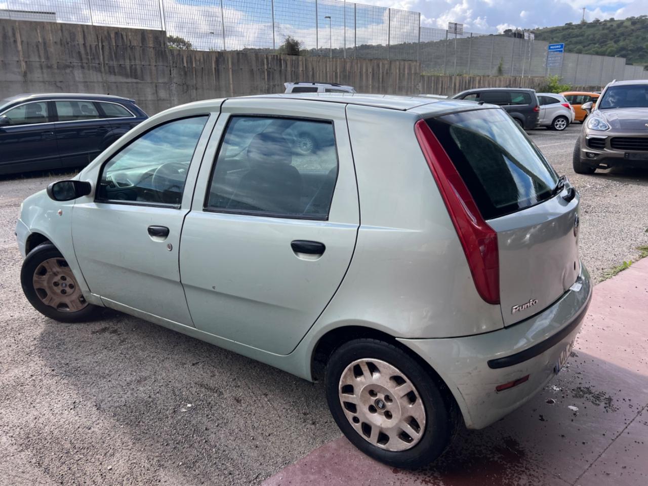 Fiat Punto 1.3 Mjt neopatentati