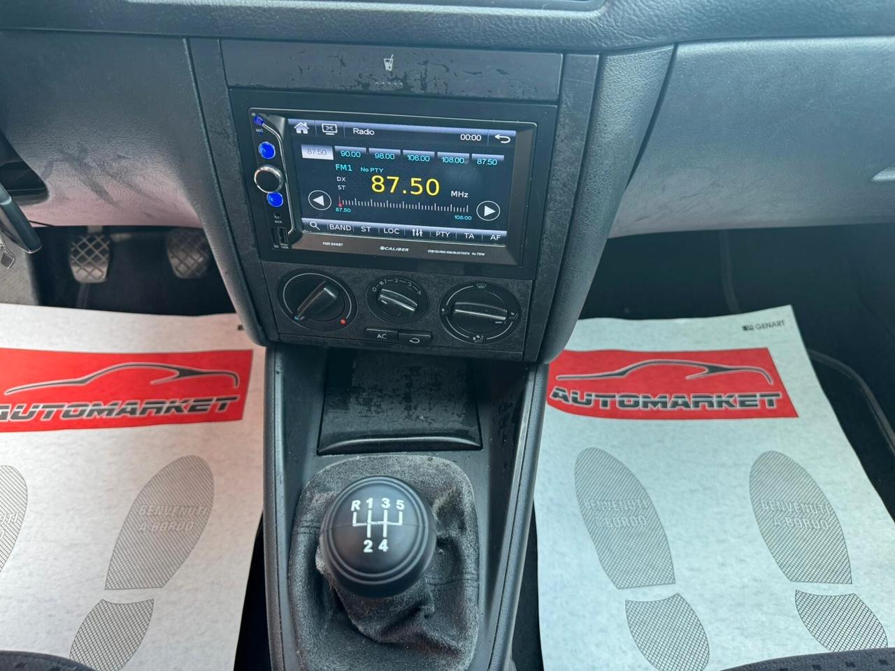 Volkswagen Golf 1.6 Highline 100cv