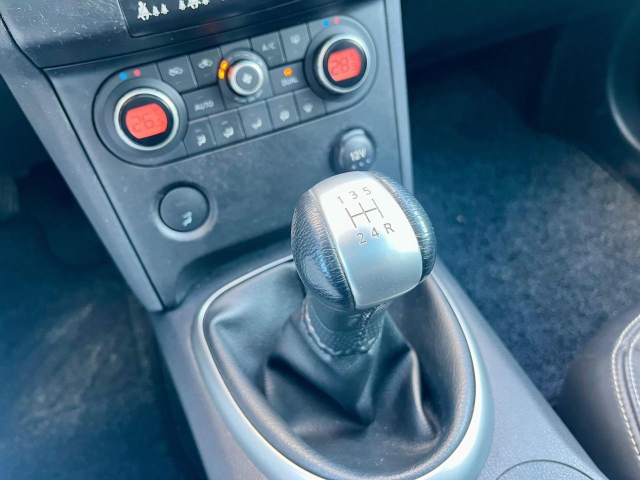 Nissan Qashqai 1.6benz 2009 120.000km perfetta