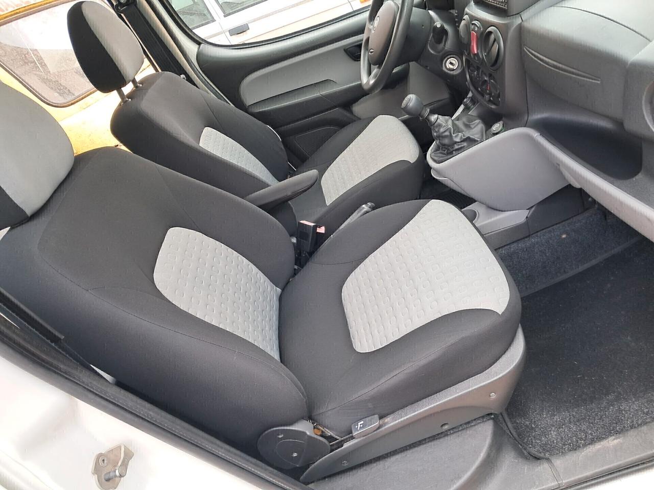 Fiat Doblo Doblò 1.4 benzina EURO4 TETTO ALTO TRASPORTO DISABILI