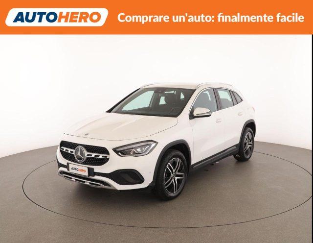 MERCEDES-BENZ GLA 180 d Automatic Progressive
