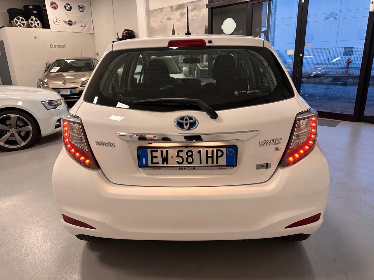 TOYOTA YARIS 1.5 HIBRID