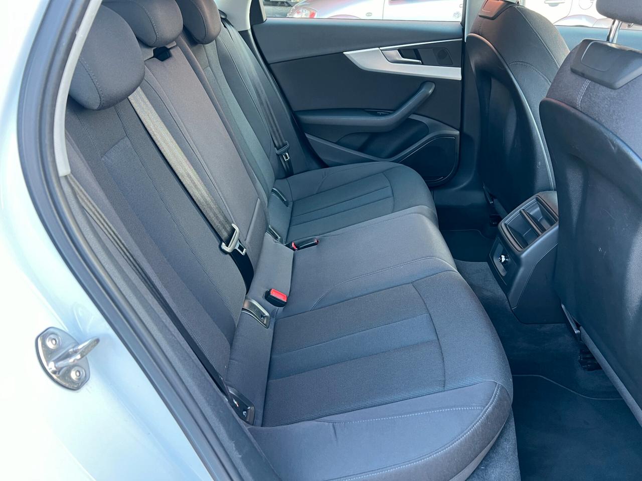 Audi A4 Avant 2.0 TDI 190 CV clean diesel quattro Business s-tronic