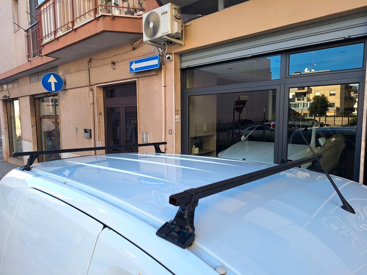 Fiat Fiorino 1.3 MJT 95CV Combinato Adventure