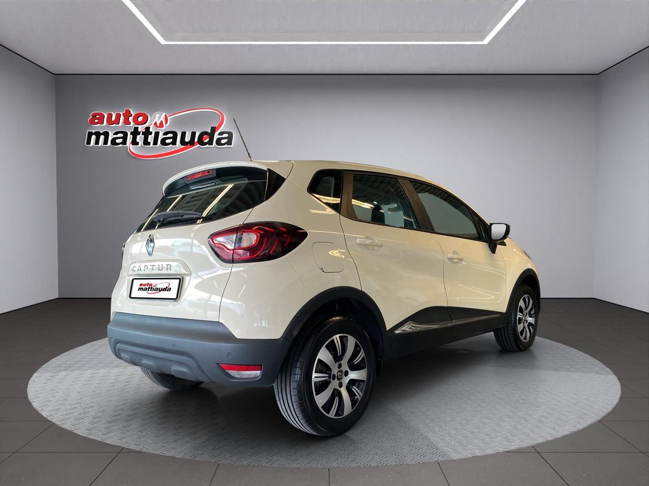 Renault Captur 0.9 tce Intens (energy r-link)