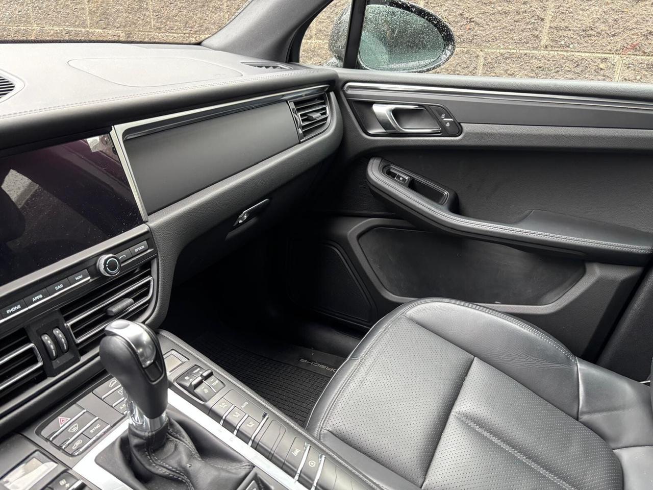 Porsche Macan 2.0 Turbo - Vettura da Vetrina!