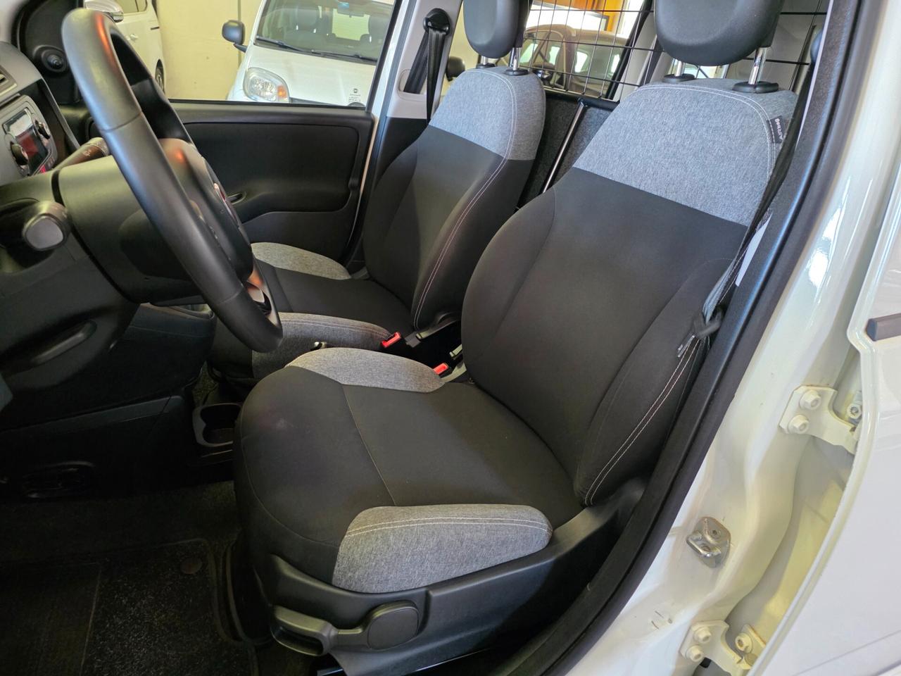 Fiat Panda 1.0 Hybrid Van 2 posti autocarro n1