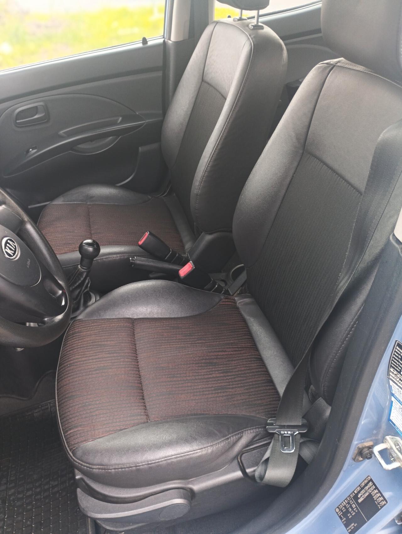 Kia Picanto 1.0 12V KM 65000
