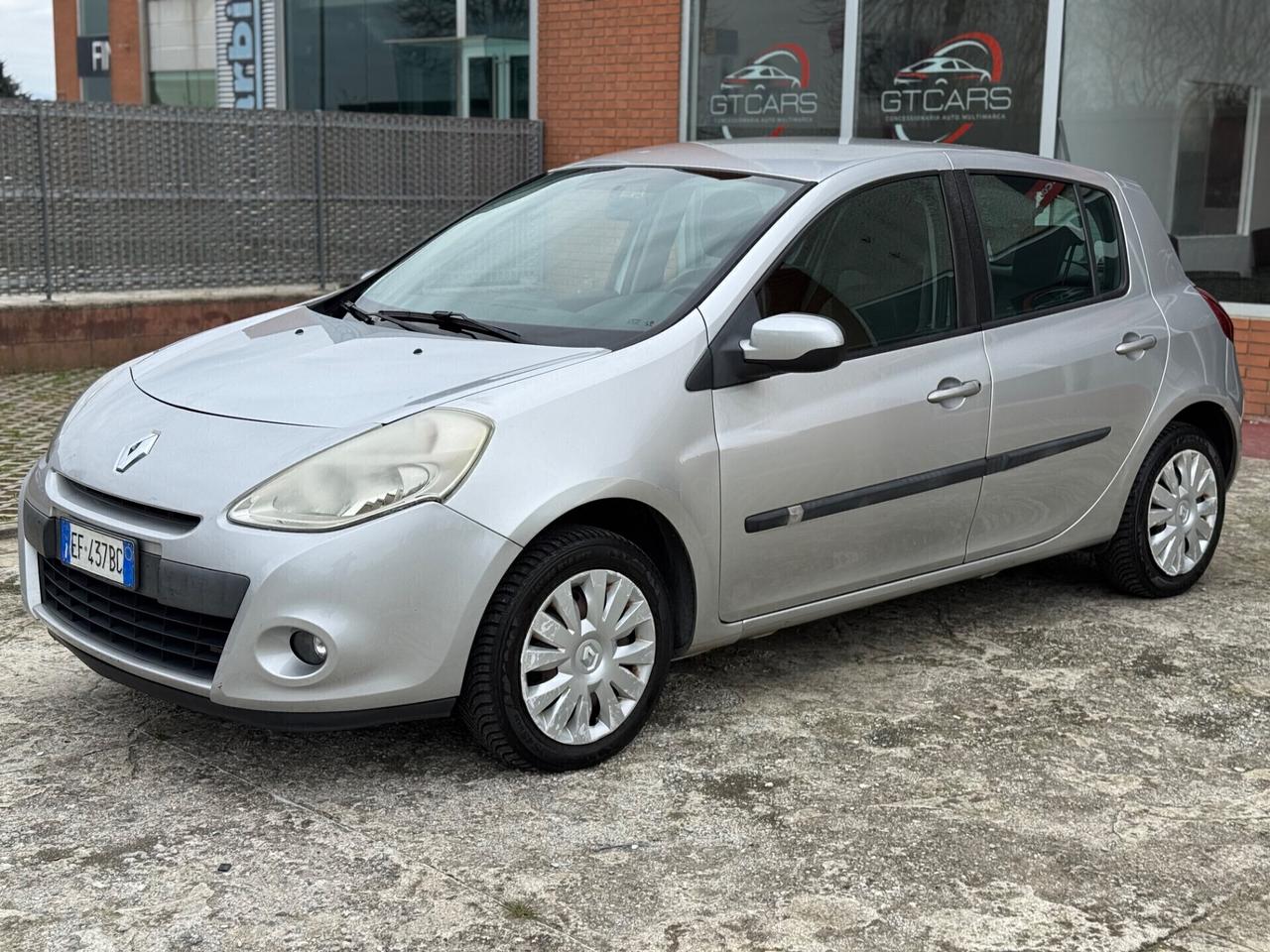 Renault Clio 1.2 16V 5 porte Luxe