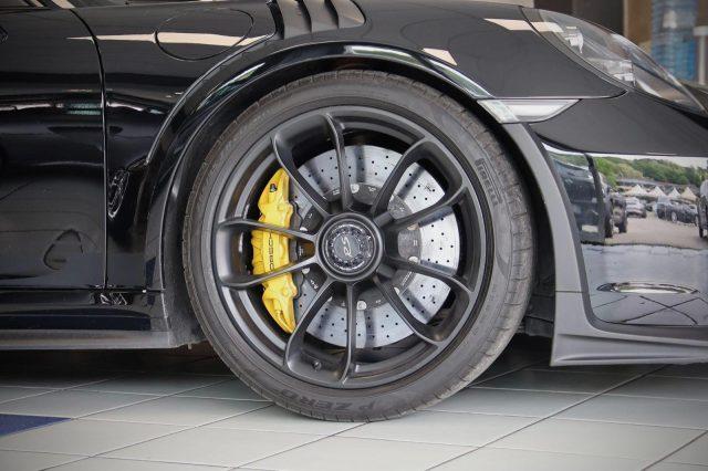 PORSCHE 911 4.0 GT3 RS