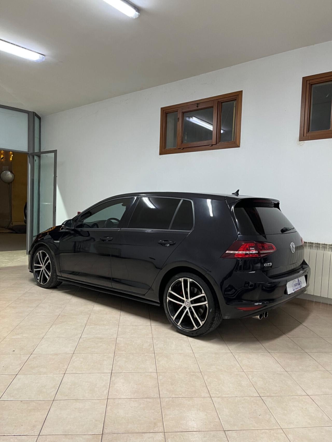 Volkswagen Golf GTD 2.0 TDI DSG