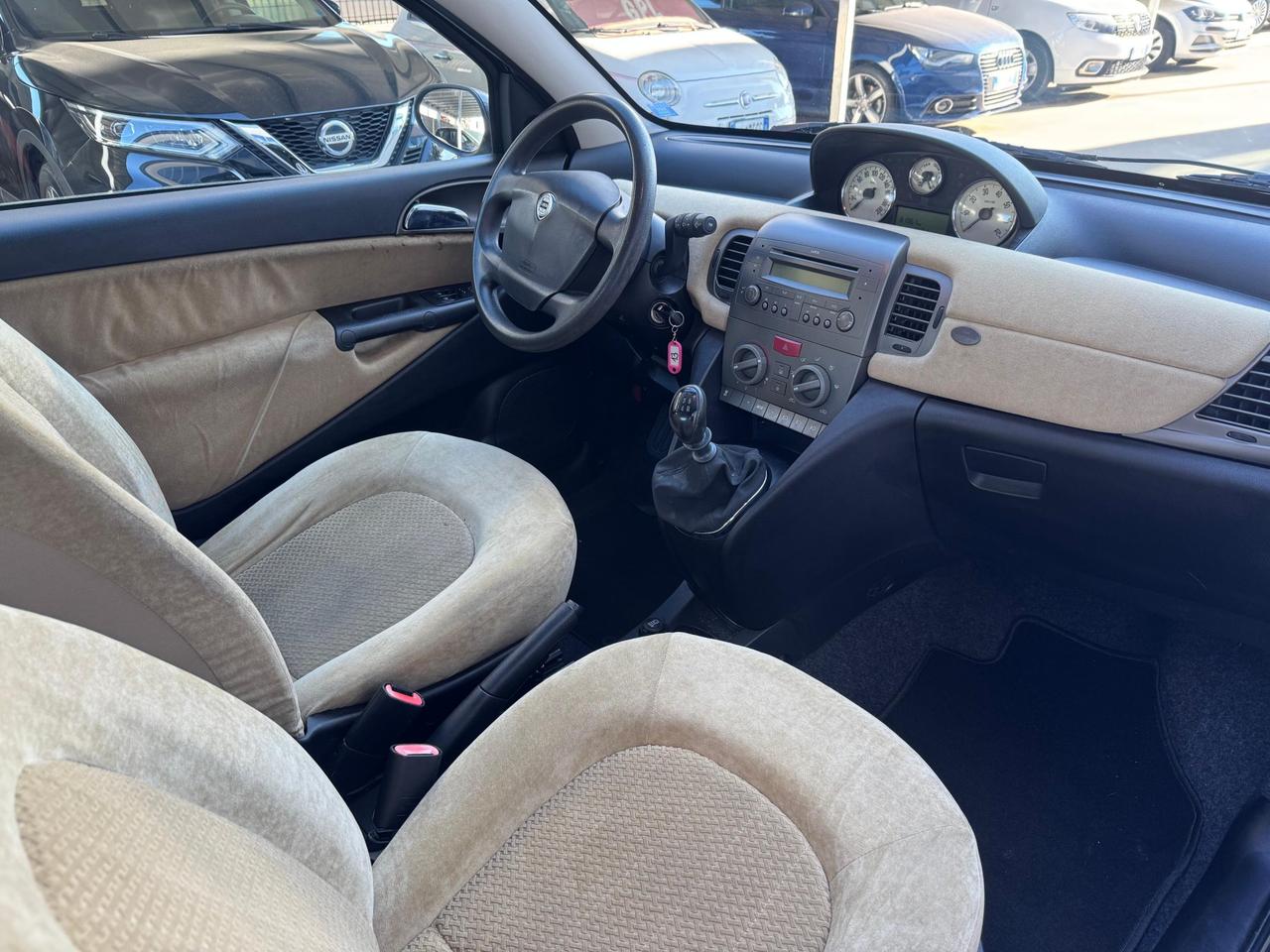 Lancia Ypsilon 3 Porte 1.2 16v Oro