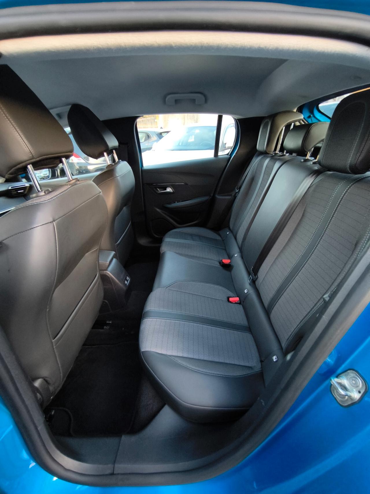 Peugeot 208 BlueHDi 100 Stop&Start 5 porte Allure