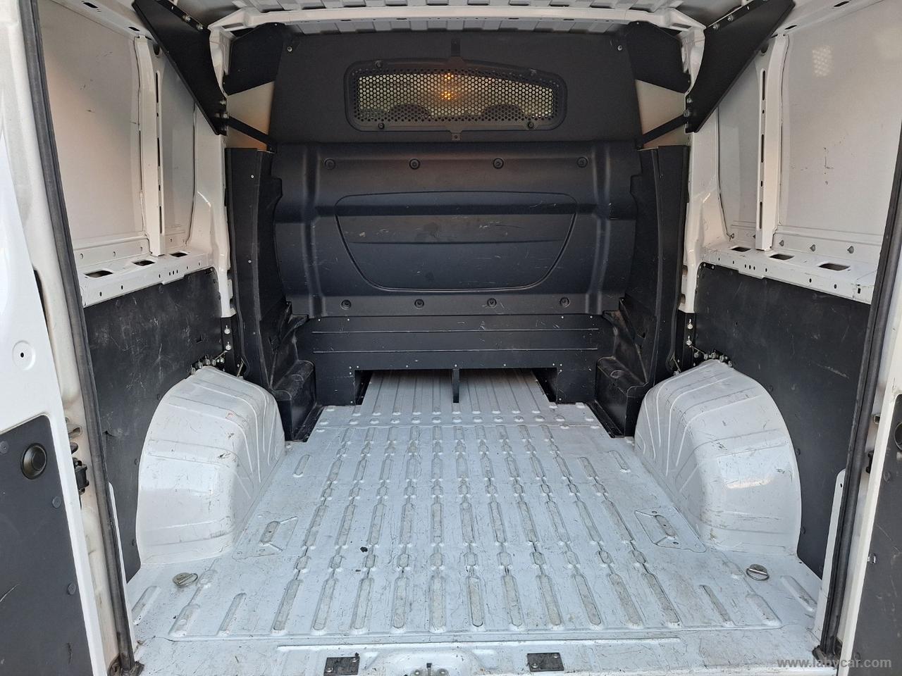 Ducato 33 2.3 MJT 140CV Cabinato 7 POSTI PM-DC