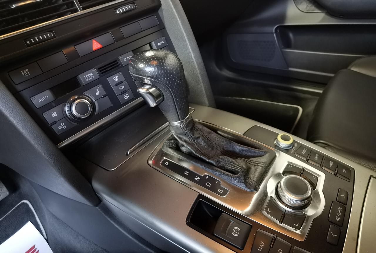 Audi A6 3.2 V6 FSI QUATTRO TIPTR.SLINE