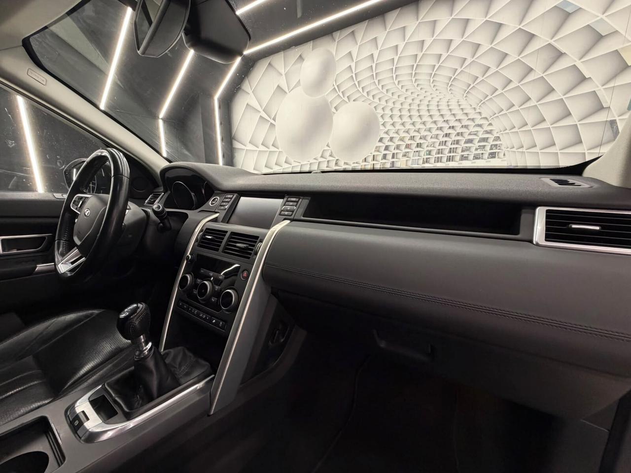 Land Rover Discovery Sport HSE LUXURI-2.0 TDI 150CV 4X4-KM CERTIFICATI-12 MESI GARANZIA-PERMUTE
