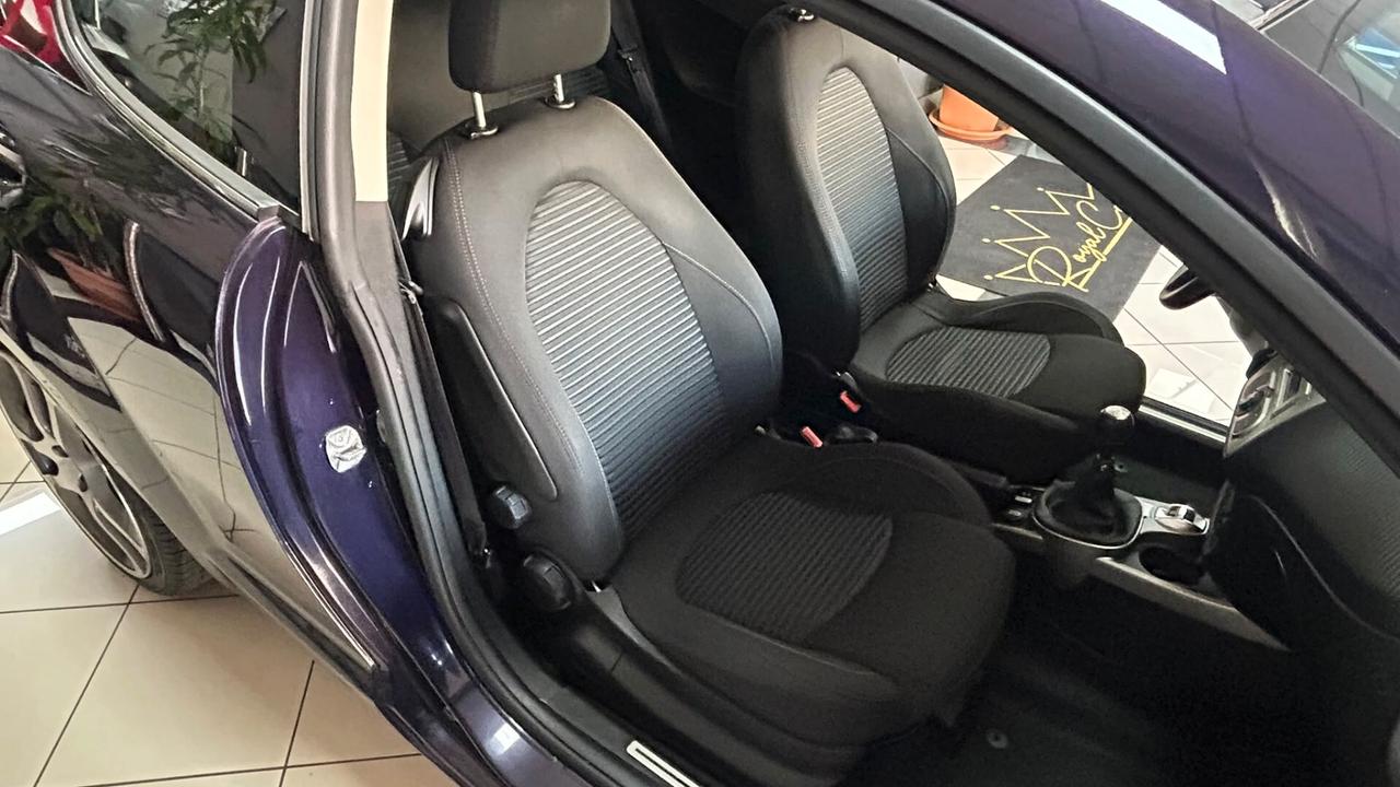 Alfa Romeo MiTo 1.4 105 CV M.air S&S Distinctive