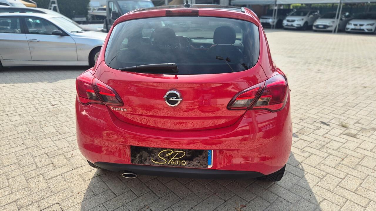 Opel Corsa 1.2 BENZ 69 CV / OK NEOPATENTATI