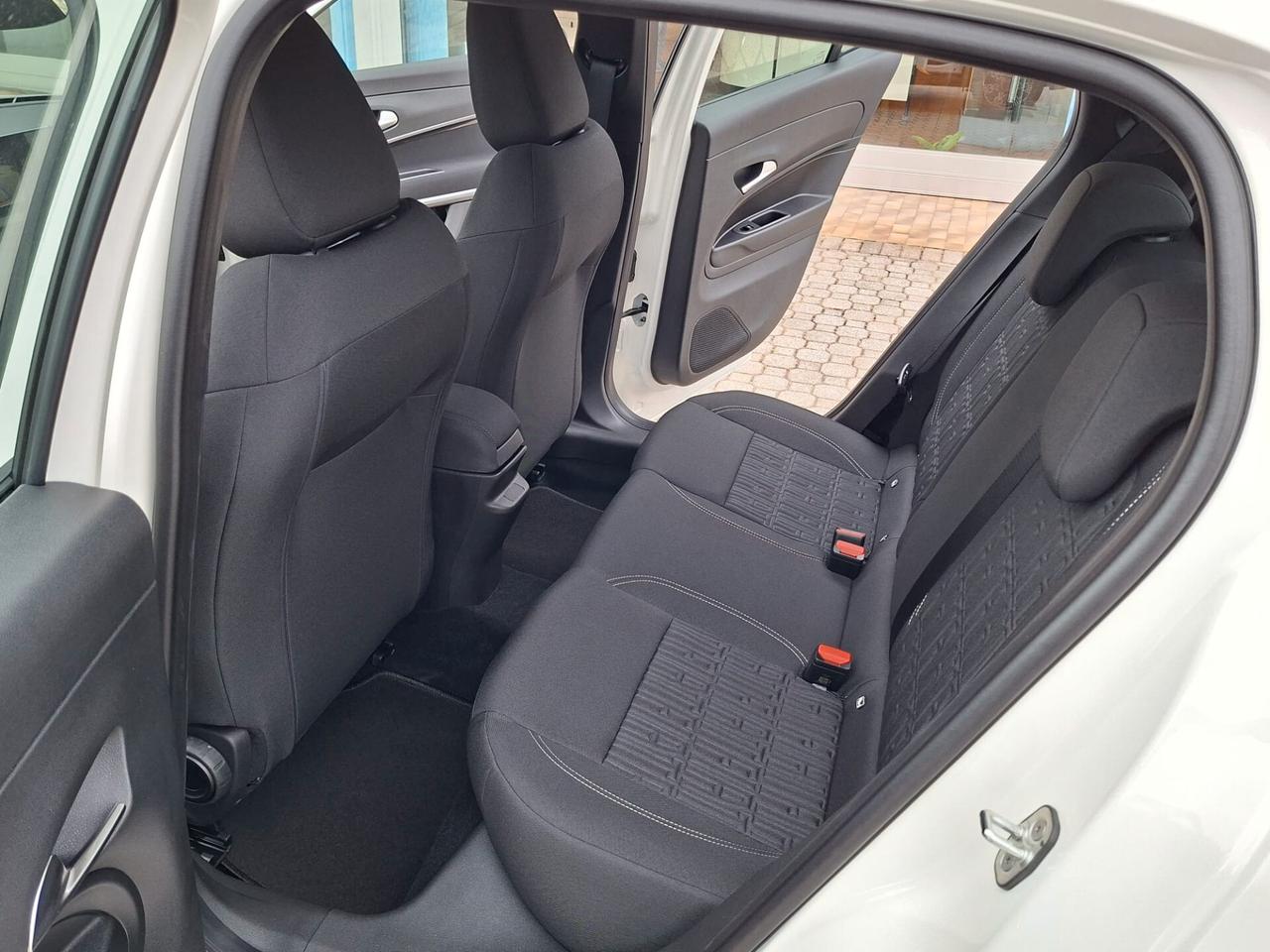 Fiat 600 1200 Turbo mhev Hybrid Icon DCT Km.0