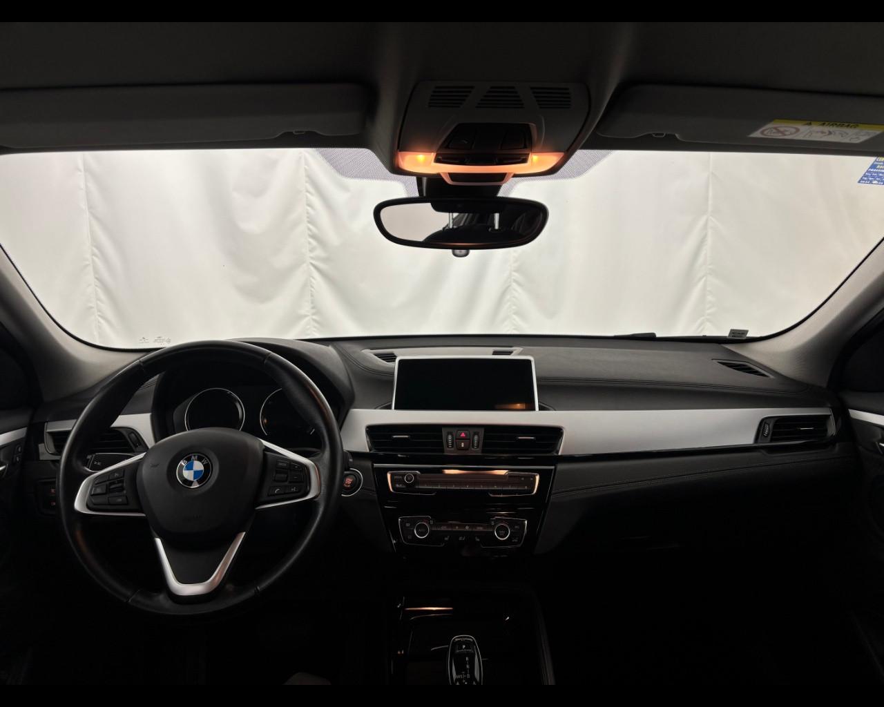 BMW X2 sdrive18i Advantage 136cv auto