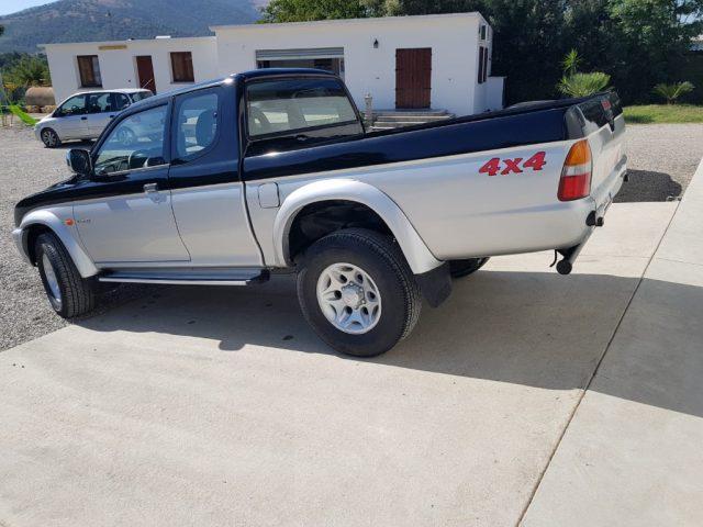 MITSUBISHI L200 2.5 TDI 4WD Club Cab Pick-up GLS