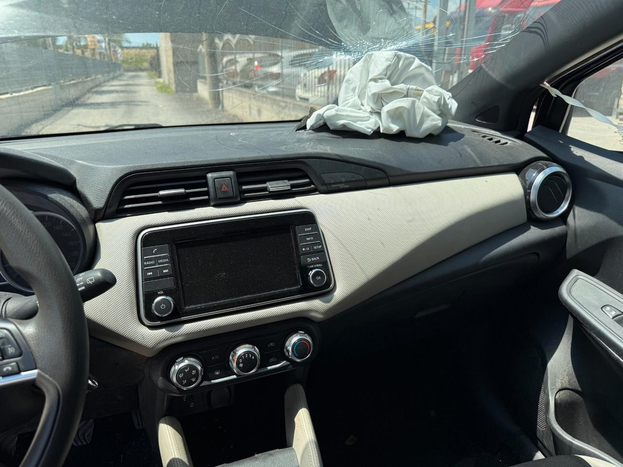 NISSAN MICRA ANNO 2018 1.5 DIESEL *SINISTRATA